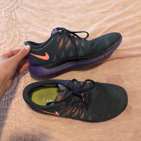 shoes - Picture 3 of 3